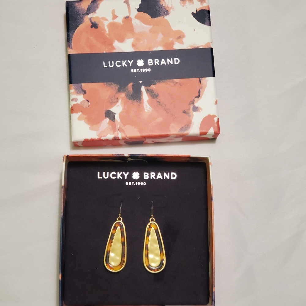 Lucky Brand oblong  tortoise drop earings NWT